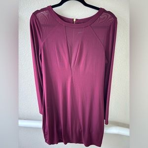 L Maroon Express long sleeve dress